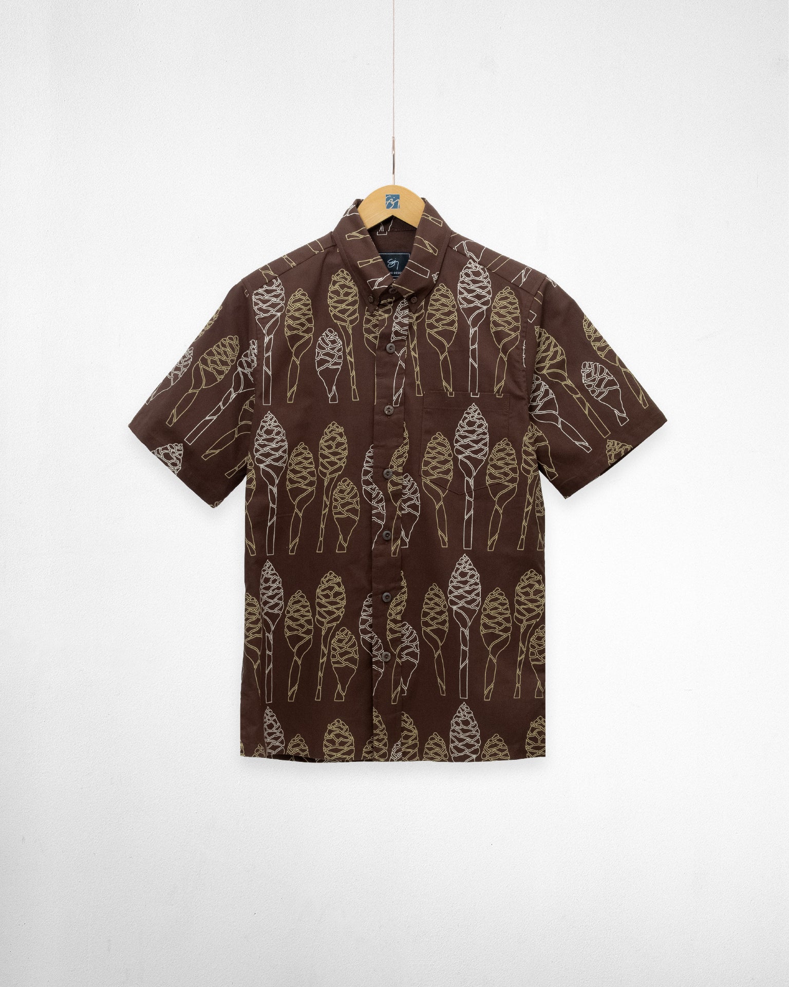 ʻAwapuhi Kuahiwi Button Up Aloha Shirt- Chocolate