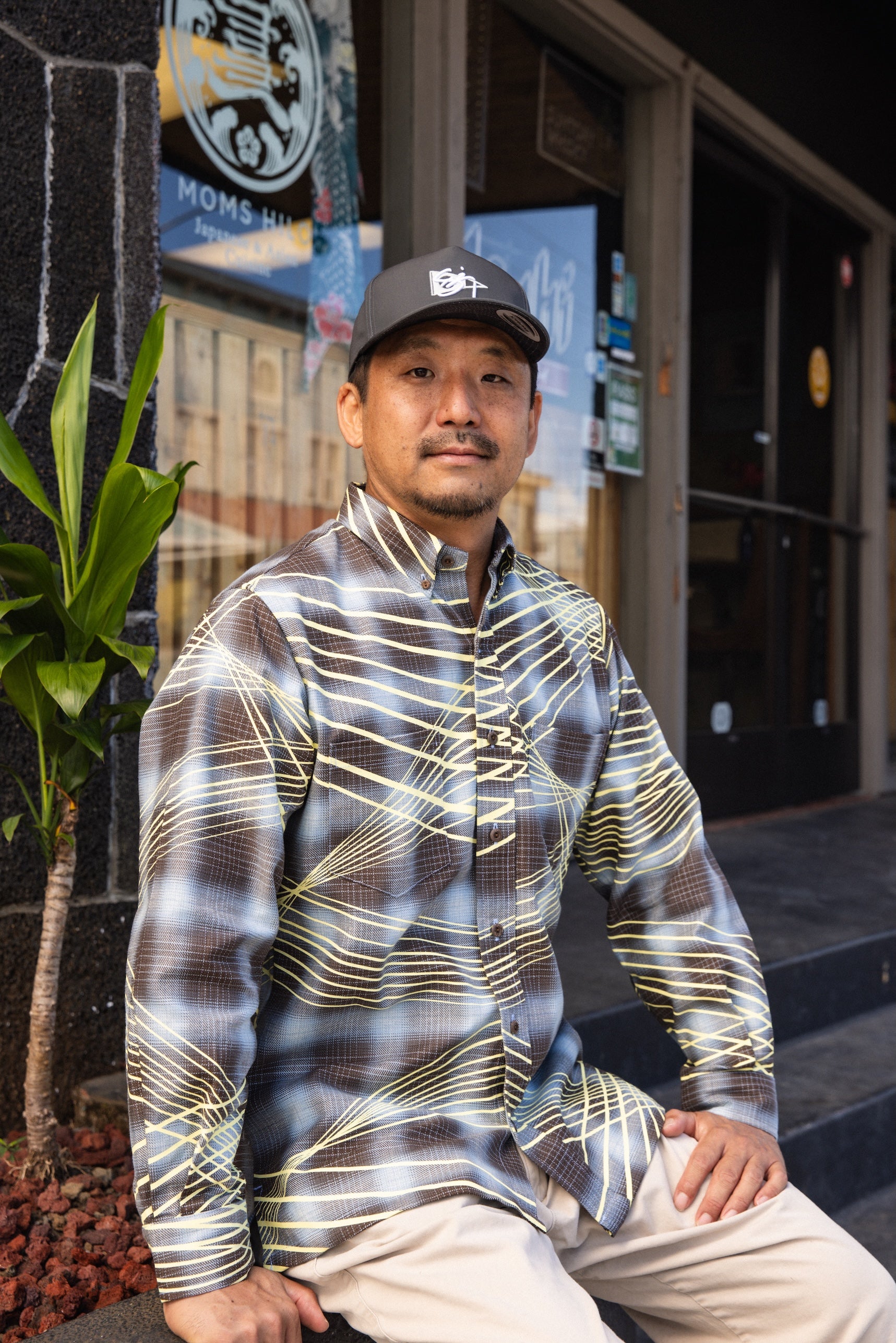 Nonolo Kanaloa Longsleeve Aloha Shirt- Dark Plaid
