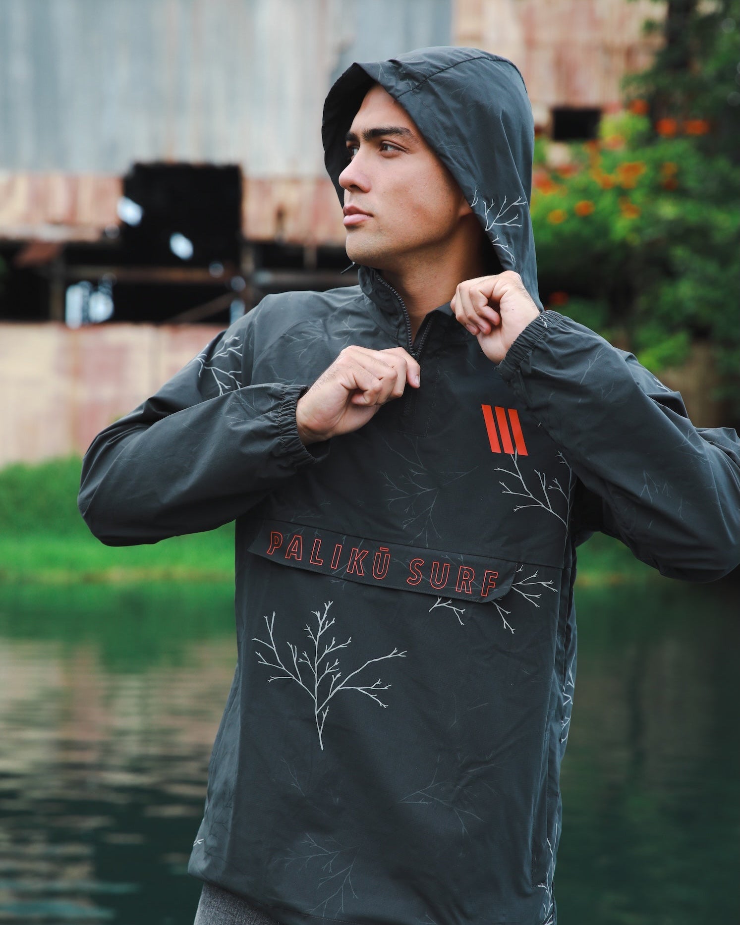 Manamana Manauea Anorak Windbreaker- Black