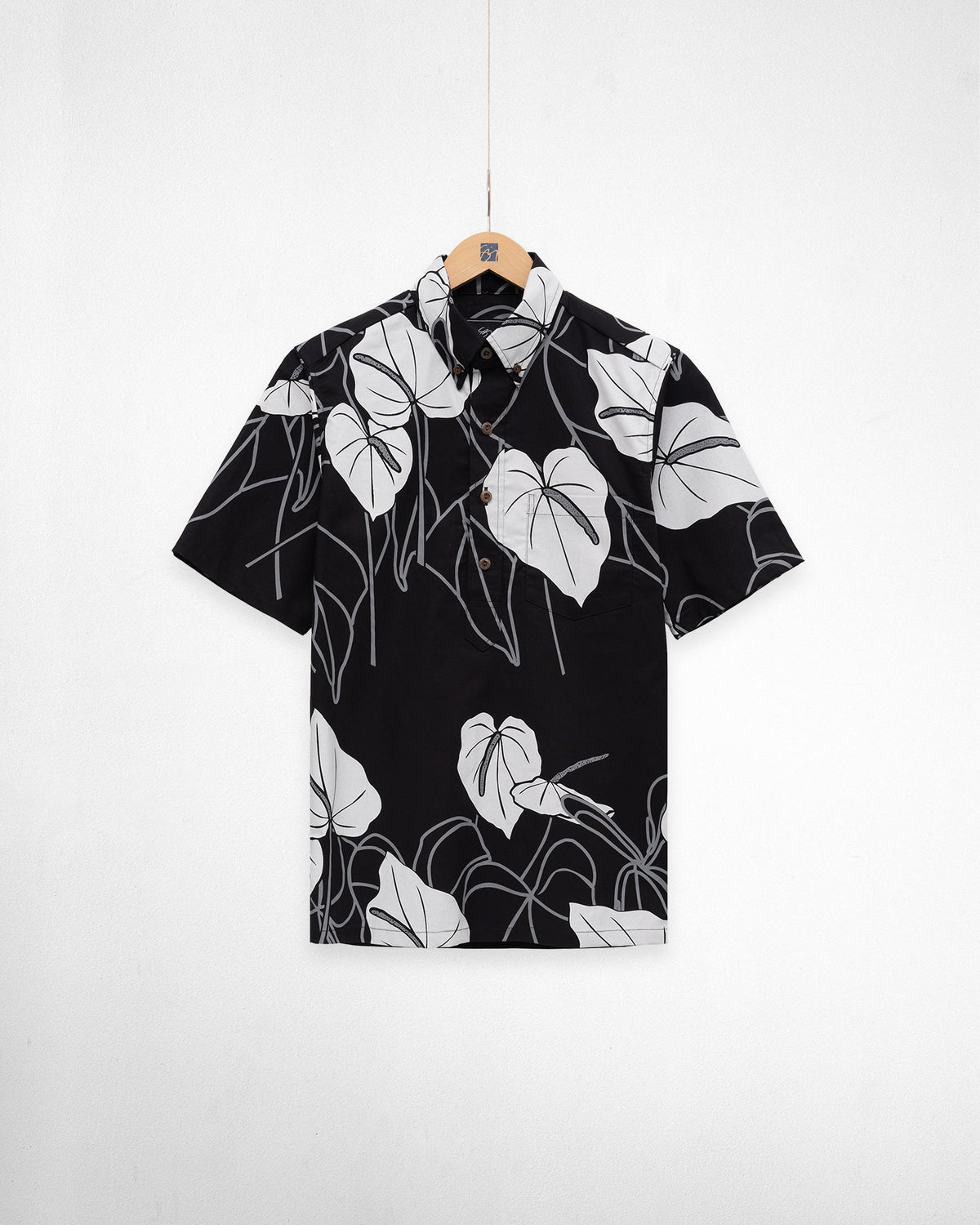 Kapua Ebesu Pullover Aloha Shirt- Black/Graphite/Silver