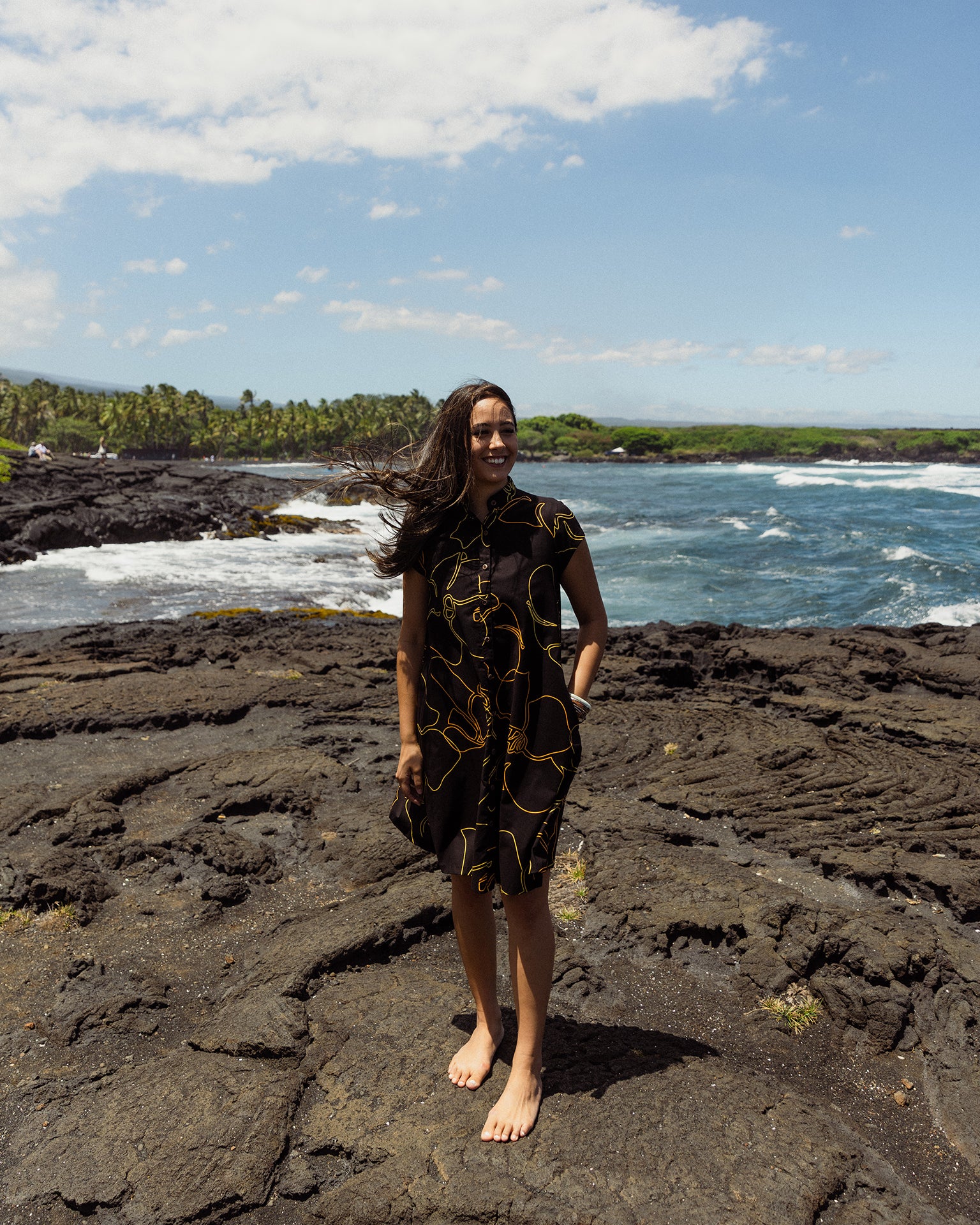 Pua A Tāne Hua Dress- Black/School Bus/Sunflower – Sig Zane Designs