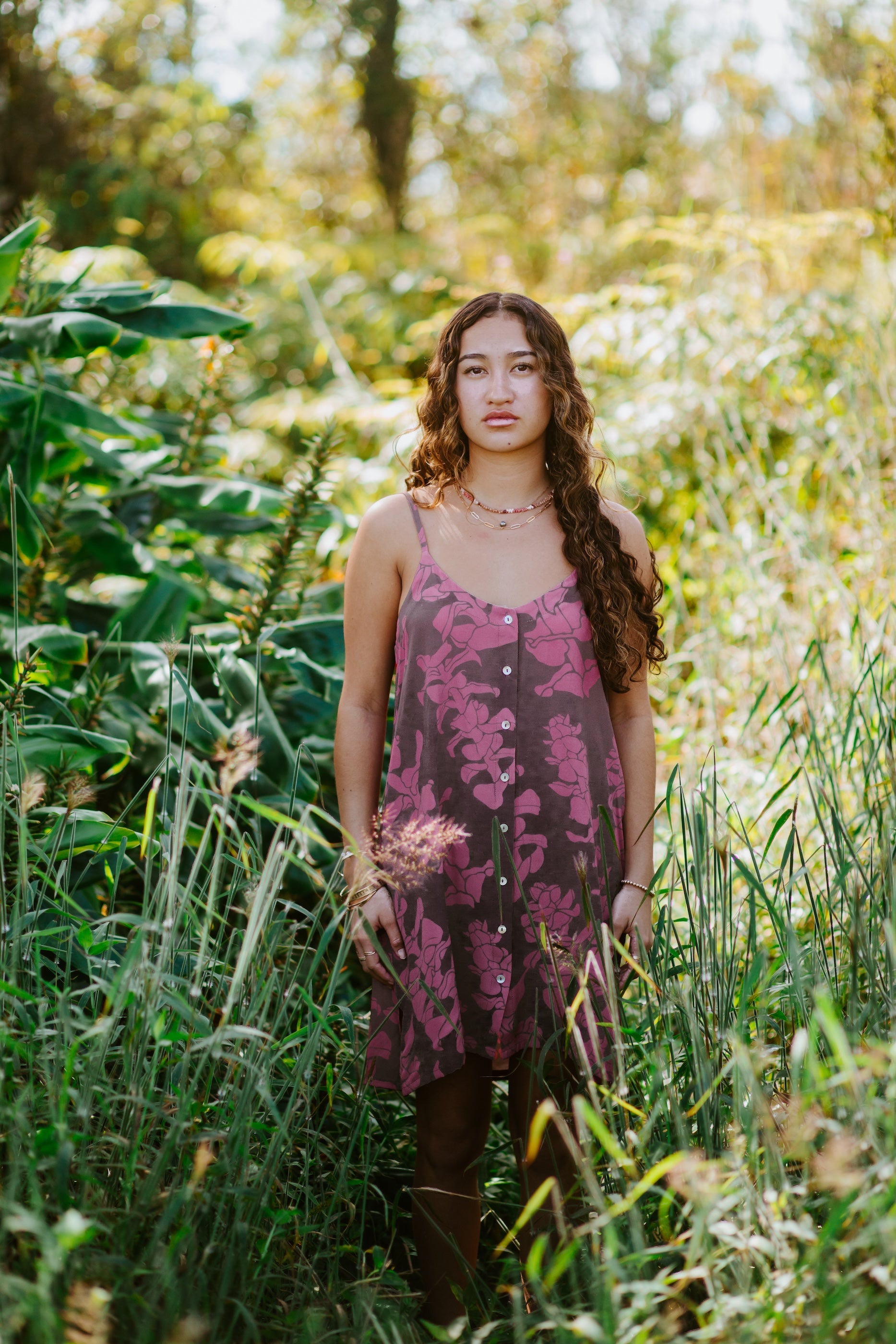 Sig Zane x Coconut Ave. Liko Ka Liko Day Tripper Dress- Burgundy