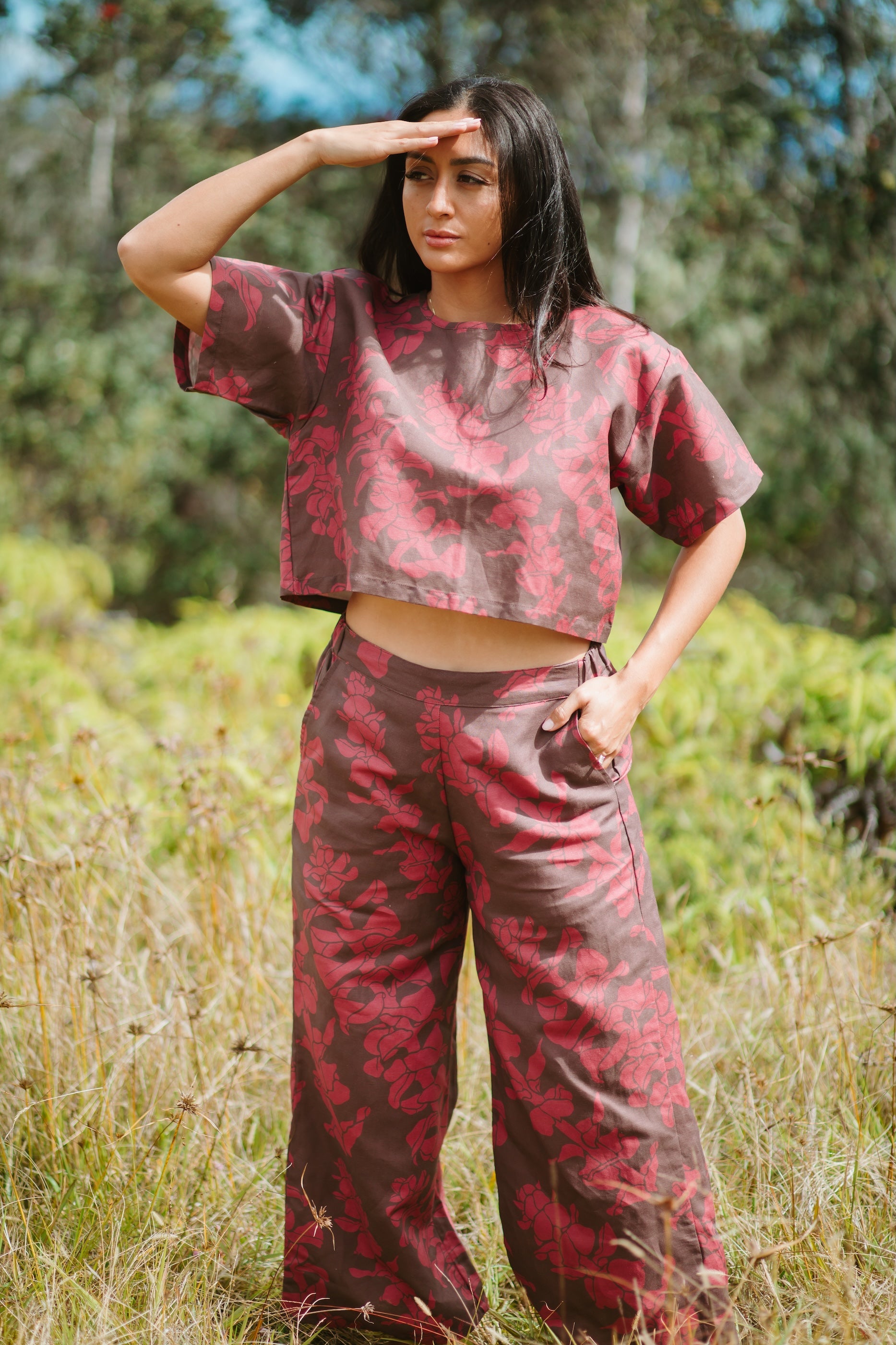 Sig Zane x Coconut Ave. Liko Ka Liko Cabana Crop Top- Burgundy