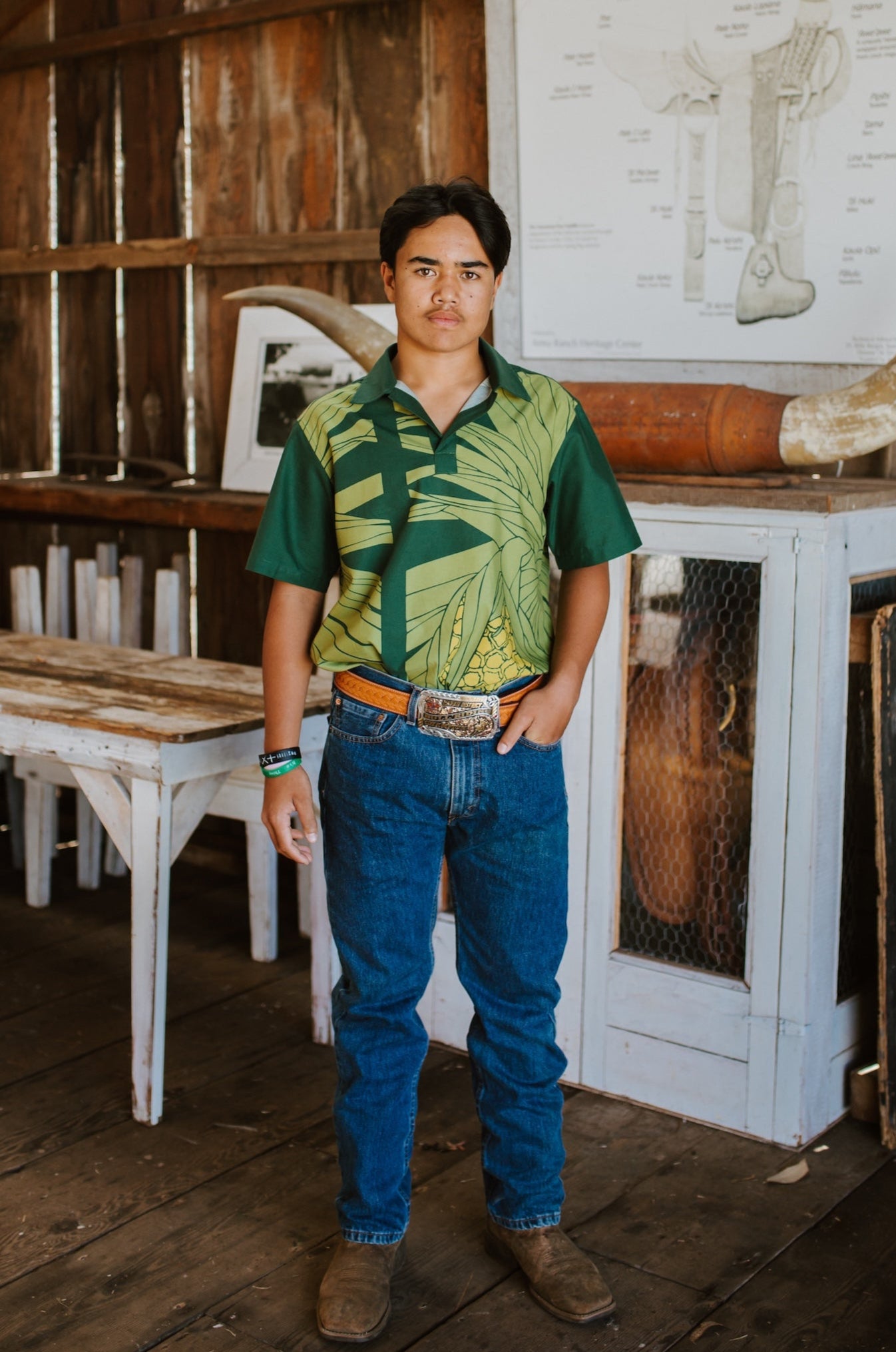 Hua Melemele Pareu Huliau Aloha Shirt- Forest