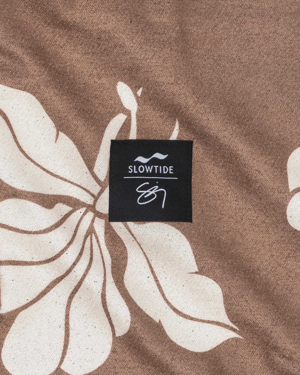 White Ginger- Slowtide- Quick Dry Poncho- Fawn/Lingerie