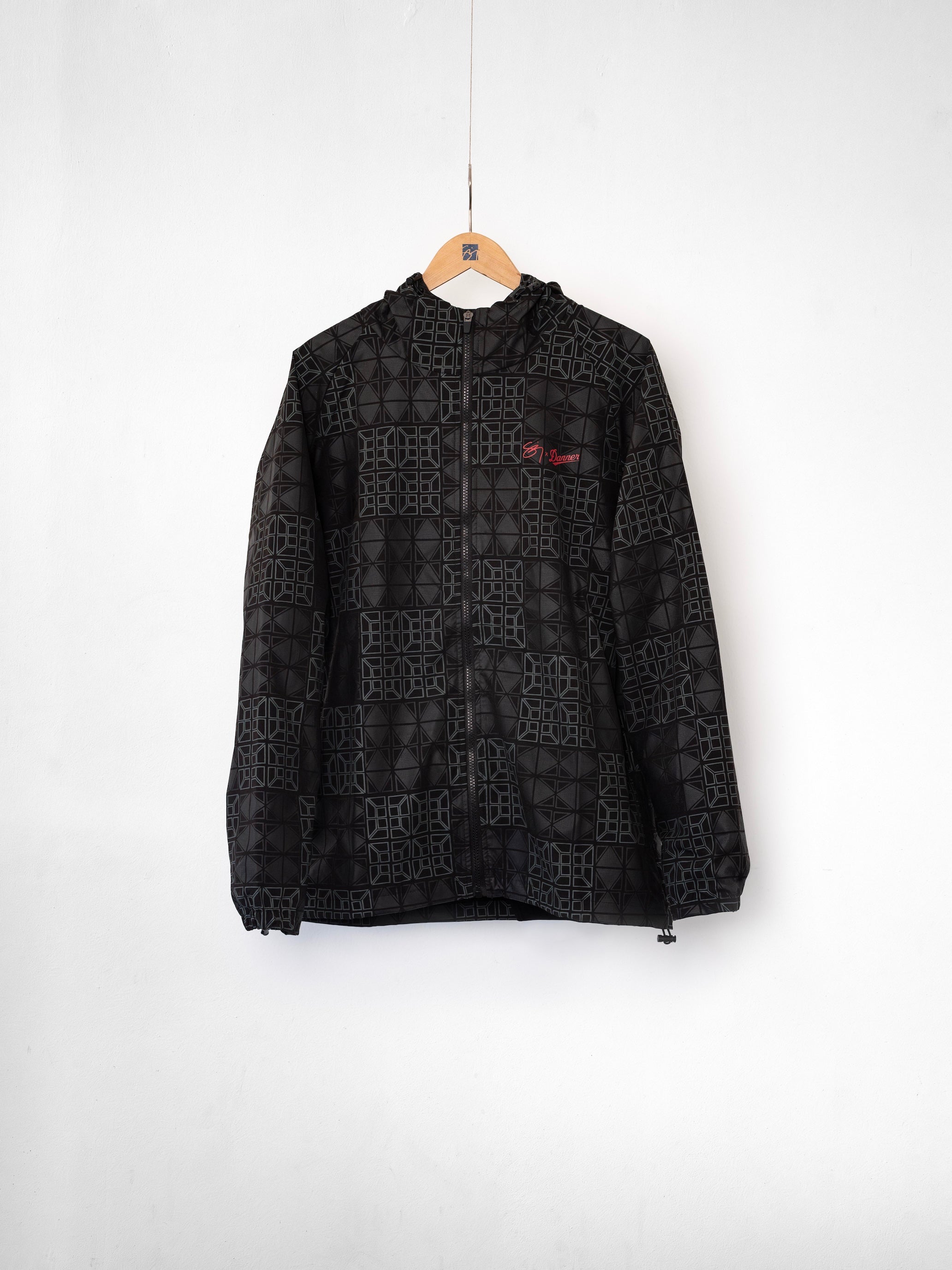 SZD x Danner ʻAʻaliʻi Kū Makani ʻŌnini Jacket- Lave Rock