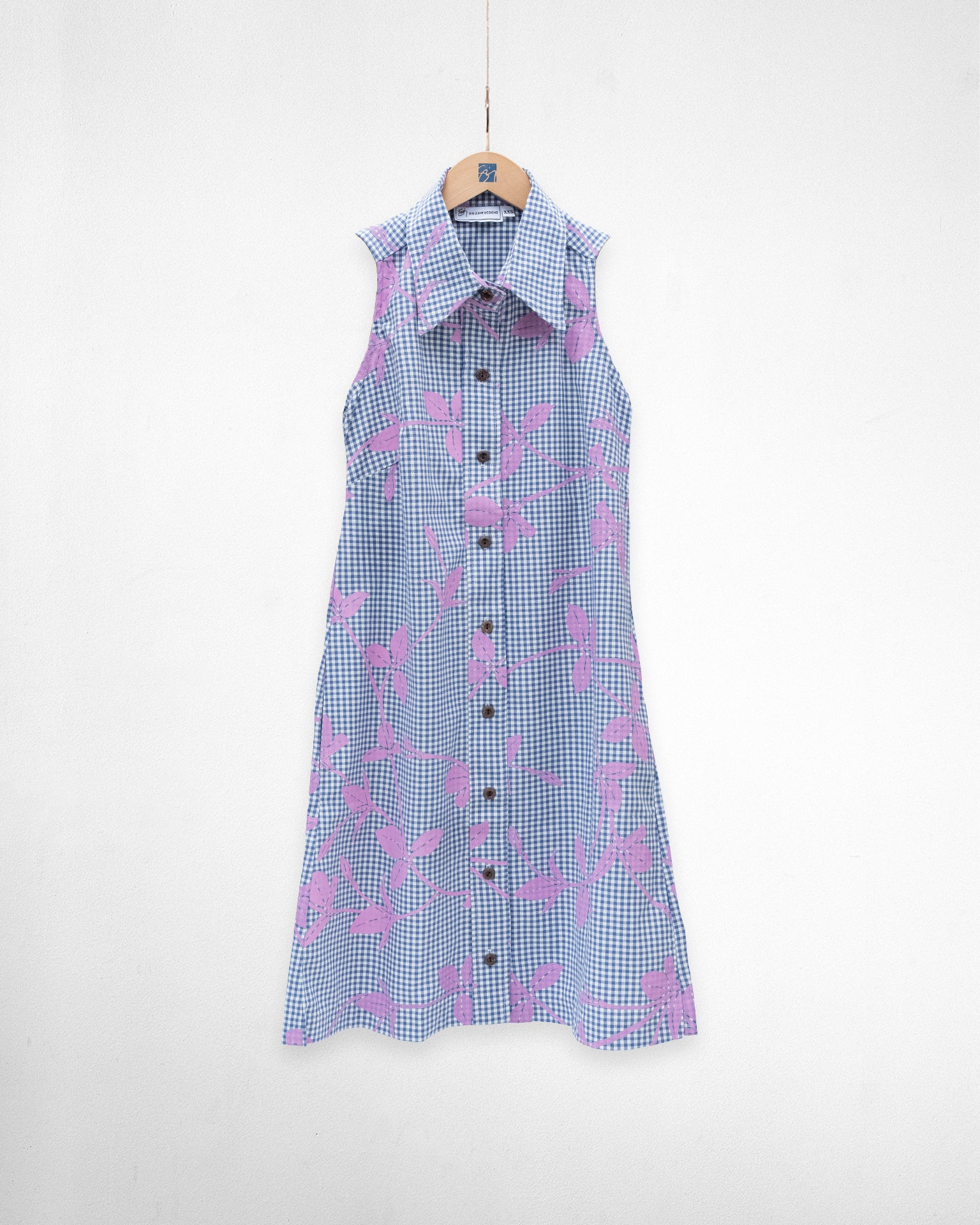 Maile Kīpuka Puaʻulu Manamana Dress- Demin Gingham
